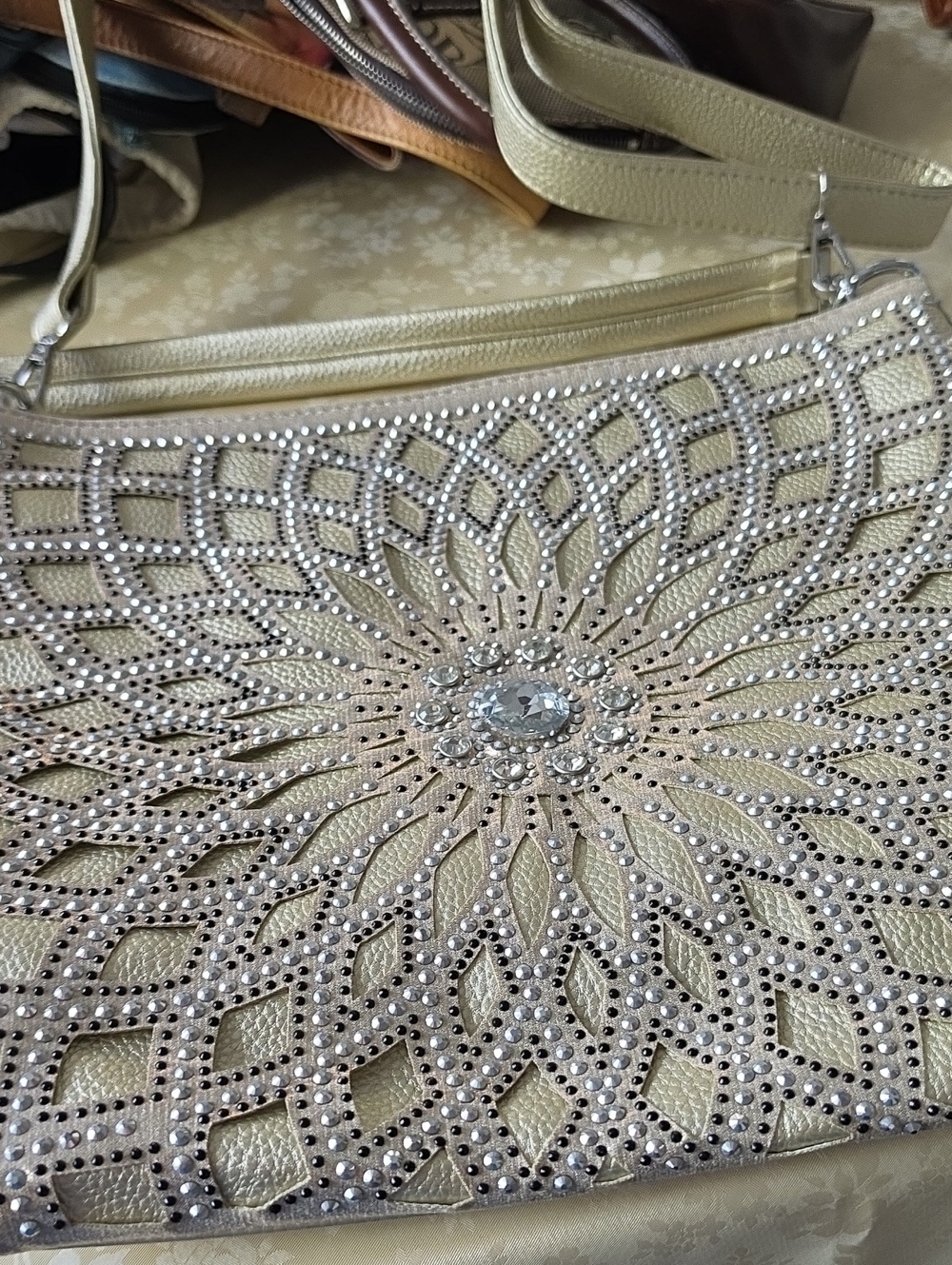 Elegant Women's Gold Crossbody Bag with Crystal Accent